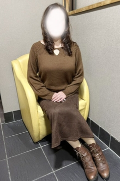 千賀 明里(50)