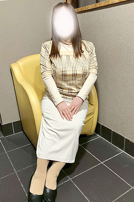 朝比奈 亜里砂 プロフィール写真1