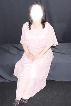 根岸 千津子(53)